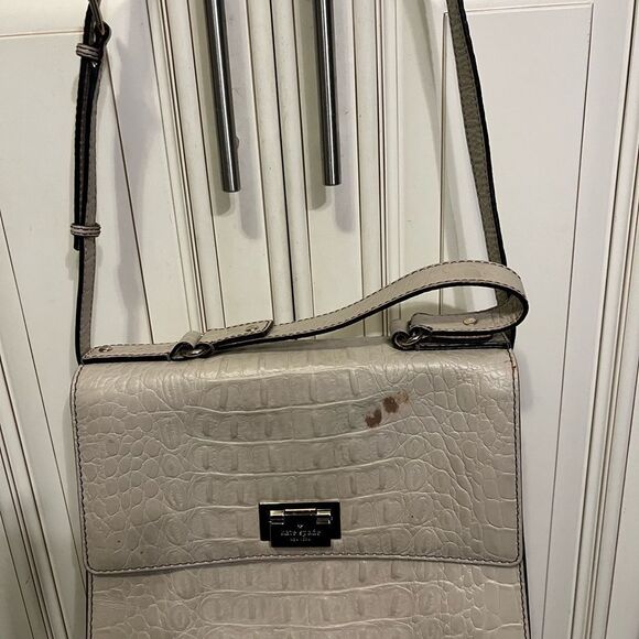 Kate Spade Bucket Crossbody Leather Bag New with defects - Picture 15 of 16